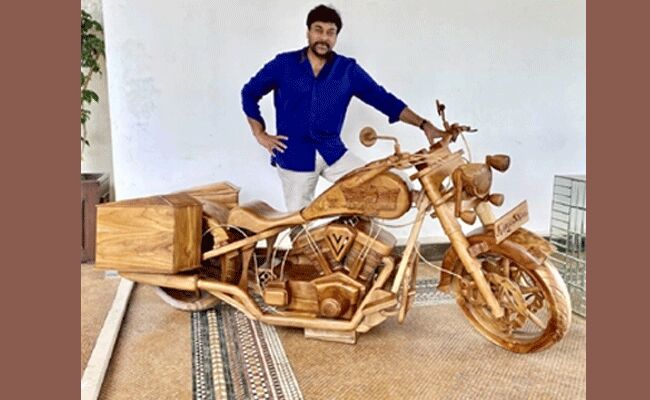 అన్నయ్య కానుక అపురూపం: మెగాస్టార్ అన్నయ్య కానుక అపురూపం: మెగాస్టార్