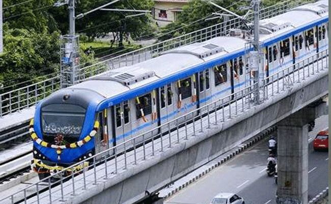 సెప్టెంబర్ ఒకటి నుంచి మెట్రో పరుగులు? సెప్టెంబర్ ఒకటి నుంచి మెట్రో పరుగులు?