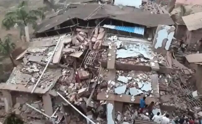 మహారాష్ట్రలో మహద్ భవనం కూలిన ఘటనలో 14కు చేరిన మృతులు మహారాష్ట్రలో మహద్ భవనం కూలిన ఘటనలో 14కు చేరిన మృతులు