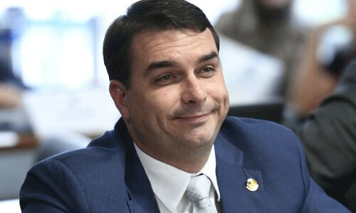 బ్రెజిల్ అధ్యక్షుడి కుమారుడికి కరోనా పాజిటివ్