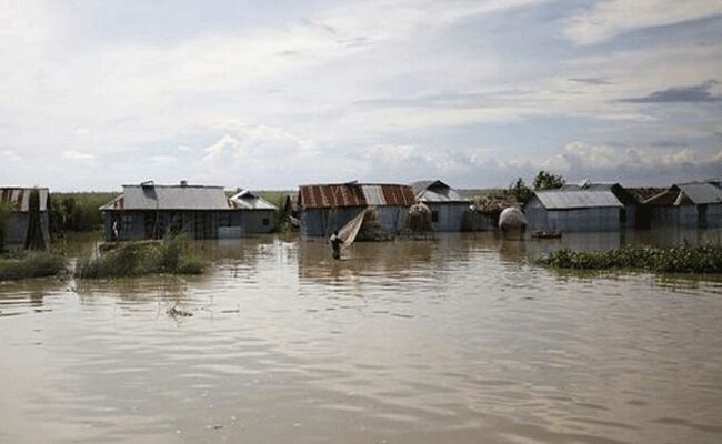 భారీ వ‌ర‌ద‌లు.. 251 మంది మృతి