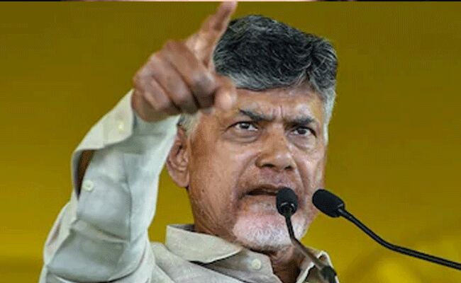 ఎన్నికేసులు పెట్టినా భయపడేది లేదు : చంద్రబాబు