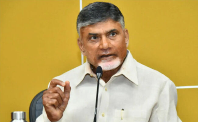 ఏపీలో అరాచక పాలన కొనసాగుతోంది : టీడీపీ అధినేత చంద్రబాబు ఏపీలో అరాచక పాలన కొనసాగుతోంది : టీడీపీ అధినేత చంద్రబాబు
