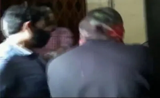 సుశాంత్‌ సింగ్ డ్రగ్ కేసులో ఇద్దరు అరెస్ట్