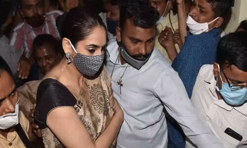 శాండల్‌వుడ్‌ డ్రగ్స్ వ్యవహారం..నటి అరెస్ట్..ఎవరెవరికి లింకులున్నాయి?