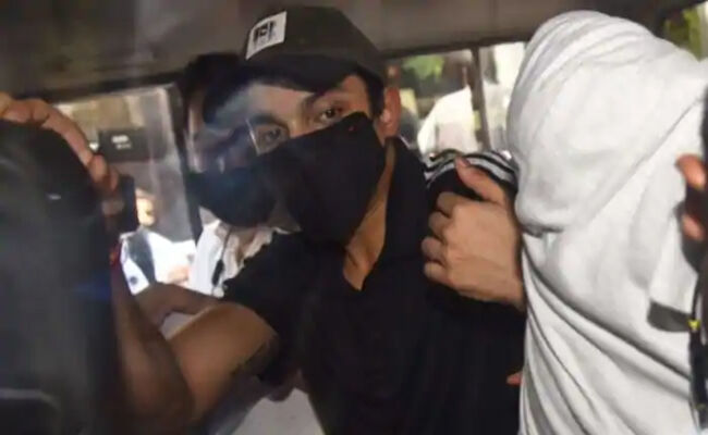 సుశాంత్‌ సింగ్‌ రాజ్‌పుత్‌ ఆత్మహత్య కేసులో కీలక ట్విస్ట్