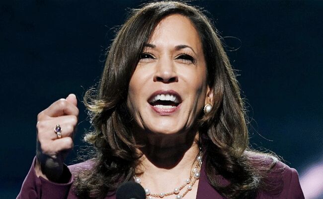 ఎన్నికల వేళ వ్యాక్సిన్ గోల.. ట్రంప్ ని నమ్మలేం: హారిస్