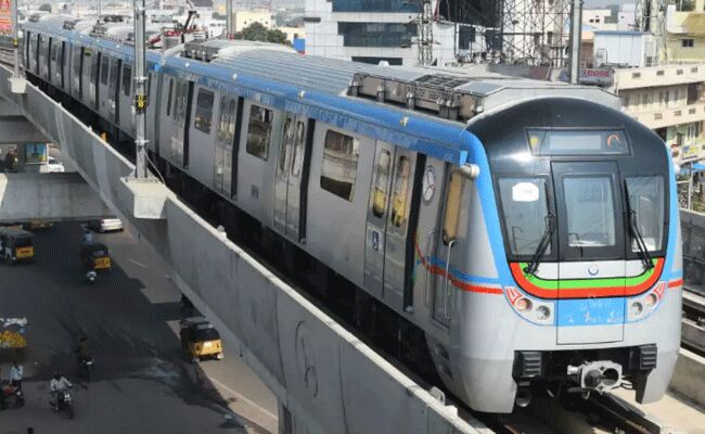 రేపట్నుంచే మెట్రో పరుగులు.. ఎక్కాలంటే కొన్ని కండిషన్స్.. రేపట్నుంచే మెట్రో పరుగులు.. ఎక్కాలంటే కొన్ని కండిషన్స్..