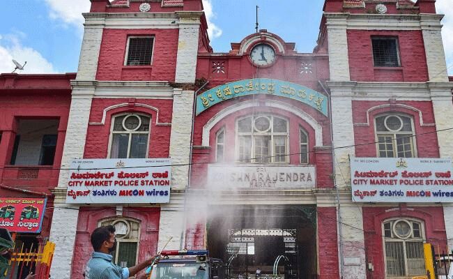 కర్నాటకలో కొత్తగా 9,319 కేసులు