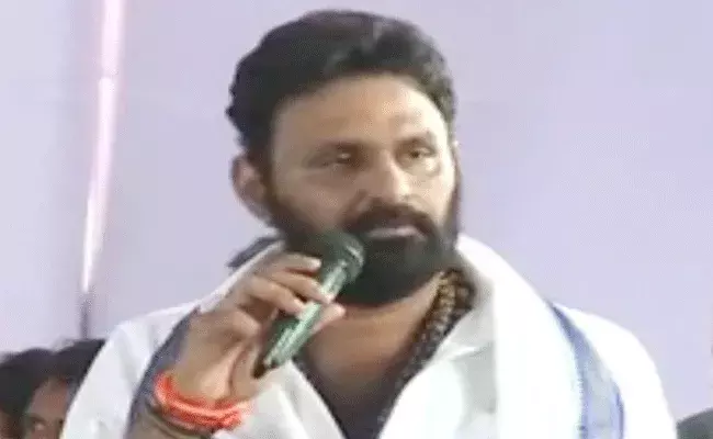 మంత్రి కొడాలి నాని వ్యాఖ్యలపై విమర్శల వెల్లువ మంత్రి కొడాలి నాని వ్యాఖ్యలపై విమర్శల వెల్లువ