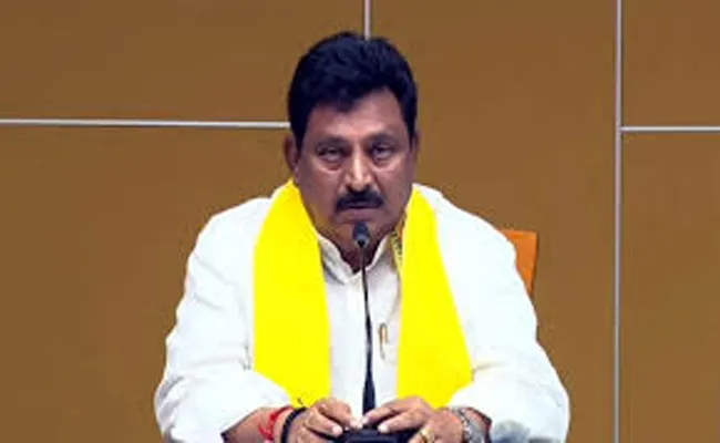 హిందూ ఆలయాలపై దాడులు నిత్యకృత్యమయ్యాయి : చినరాజప్ప హిందూ ఆలయాలపై దాడులు నిత్యకృత్యమయ్యాయి : చినరాజప్ప