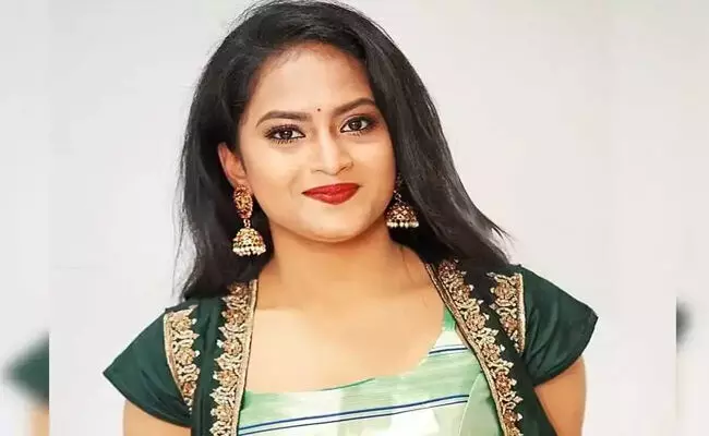 Sreemukhi Sex Videos Outdoor - 229881-sravani-actress.webp