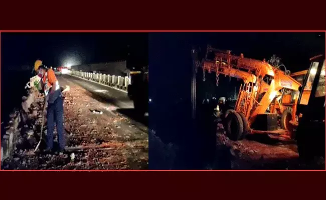 30 అడుగుల ఎత్తు నుండి నదిలో పడిపోయిన బస్సు 30 అడుగుల ఎత్తు నుండి నదిలో పడిపోయిన బస్సు