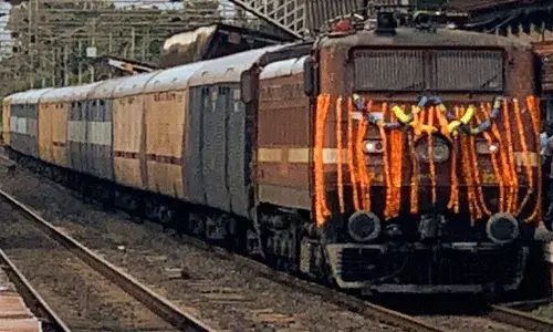 అనంతపురం జిల్లా నుంచి ఢిల్లీకి కిసాన్ రైలు ప్రారంభం