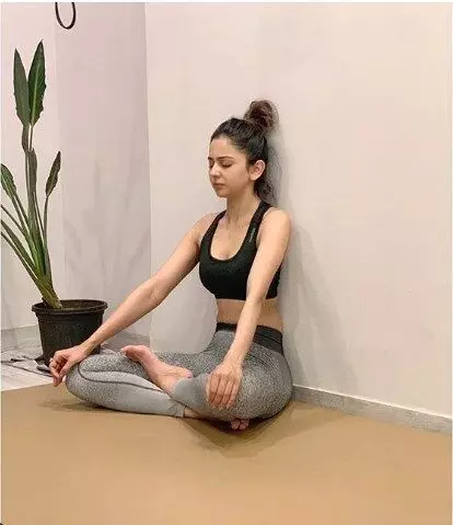 రకుల్ ప్రీత్ సింగ్ ఫొటోస్