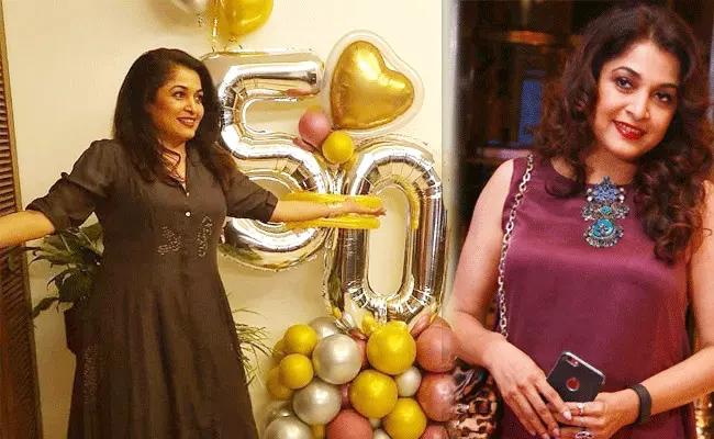 రమ్య @ 50.. వాటే బ్యూటీ..: ఫ్యాన్స్ కామెంట్స్ రమ్య @ 50.. వాటే బ్యూటీ..: ఫ్యాన్స్ కామెంట్స్