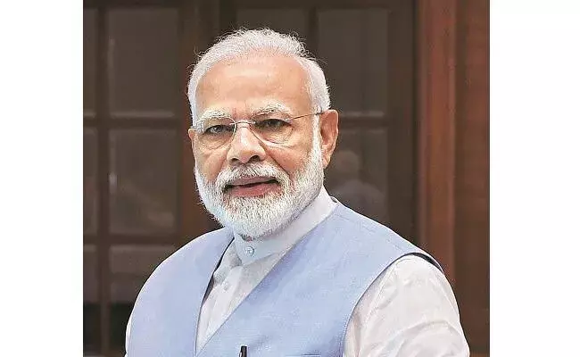 70వ పడిలోకి అడుగు పెట్టిన భారత ప్రధాని నరేంద్ర మోదీ 70వ పడిలోకి అడుగు పెట్టిన భారత ప్రధాని నరేంద్ర మోదీ