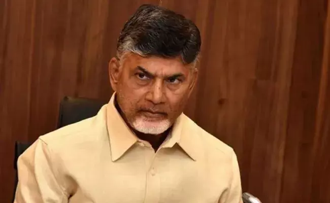 జడ్జిలకు ఇచ్చిన ఇళ్లస్థలాలపై వైసీపీ దుష్ప్రచారం చేస్తోంది : చంద్రబాబు జడ్జిలకు ఇచ్చిన ఇళ్లస్థలాలపై వైసీపీ దుష్ప్రచారం చేస్తోంది : చంద్రబాబు