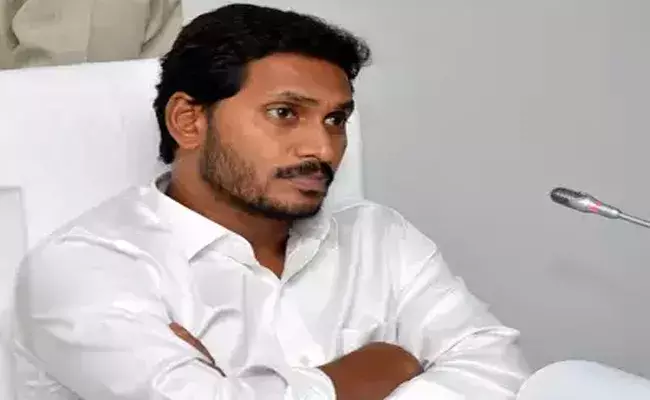 పంచాయితీ పోరులో పారని వైసీపీ పాచికలు పంచాయితీ పోరులో పారని వైసీపీ పాచికలు