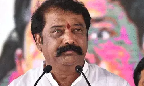 అయ్యన్న చేసిన ఆరోపణలపై స్పందించిన మంత్రి జయరాం అయ్యన్న చేసిన ఆరోపణలపై స్పందించిన మంత్రి జయరాం