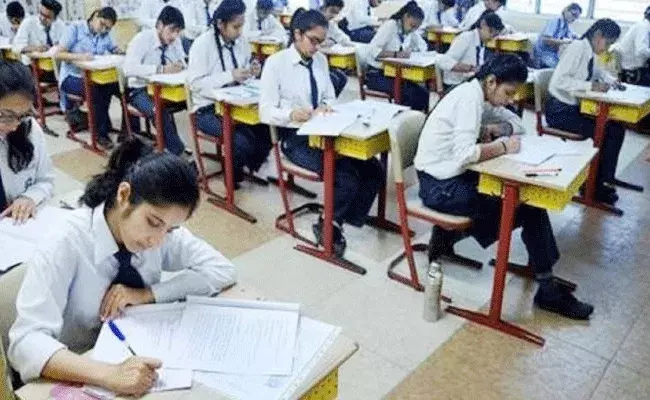 బడికెళ్లకుండానే పది పరీక్షలు.. సర్కార్ యోచన