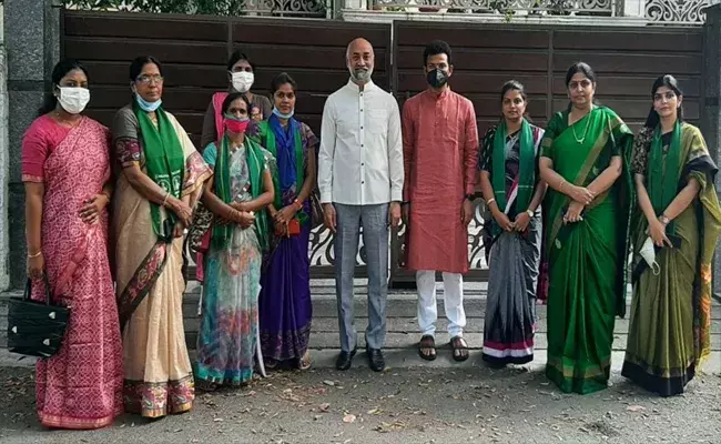 ముగిసిన అమరావతి మహిళా రైతు జేఏసీ ఢిల్లీ టూర్ ముగిసిన అమరావతి మహిళా రైతు జేఏసీ ఢిల్లీ టూర్