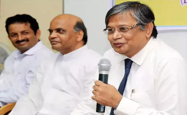 కరోనా భారిన పడి పద్మశ్రీ అవార్డు గ్రహీత మృతి