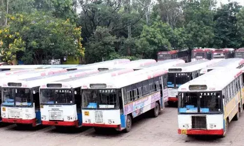 హైదరాబాద్ శివార్లలో టిఎస్ఆర్టీసి బస్సు సేవలు ప్రారంభం.. హైదరాబాద్ శివార్లలో టిఎస్ఆర్టీసి బస్సు సేవలు ప్రారంభం..
