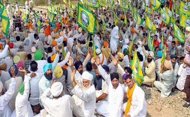 భారత్ బంద్కు సిద్దమైన రైతు సంఘాలు భారత్ బంద్కు సిద్దమైన రైతు సంఘాలు