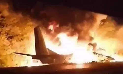 ఉక్రెయిన్‌లో ఘోర విమానం ప్రమాదం.. 25 మంది మృతి