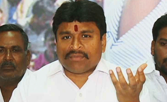 కరోనా బారినపడిన ఏపీ మంత్రి కరోనా బారినపడిన ఏపీ మంత్రి