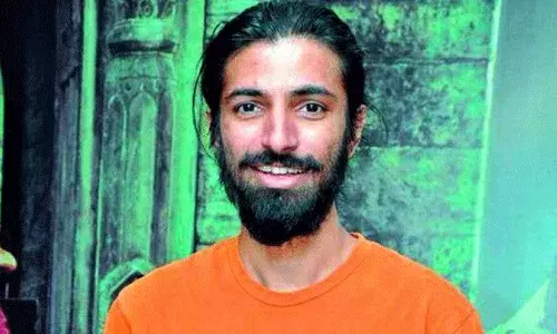 మాస్క్ పెట్టుకుని.. థియేటర్లో కూర్చుని.. : నాగ్ అశ్విన్