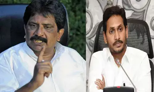 ప్రశ్నిస్తే ప్రతీకారానికి దిగుతారా? కూల్చివేతలతో భయపెడుతారా? : మాజీ ఎంపీ సబ్బం హరి