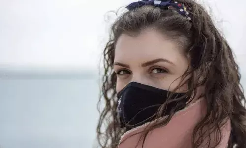 రోజంతా మాస్క్ పెట్టుకునే ఉంటున్నారా? అయితే మీరు.. రోజంతా మాస్క్ పెట్టుకునే ఉంటున్నారా? అయితే మీరు..