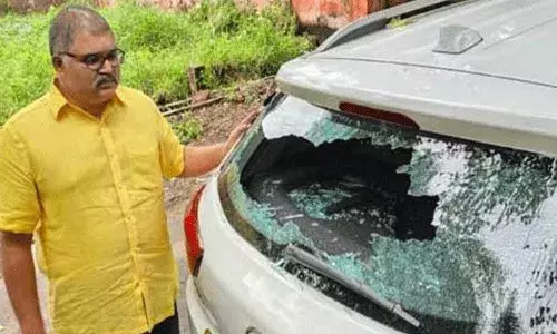 పట్టాభి కారును వైసీపీ గూండాలు ధ్వంసం చేయడం దుర్మార్గం : లోకేష్‌