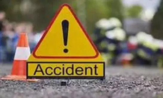 ఘోర రోడ్డు ప్రమాదం.. 35 మందికి గాయాలు