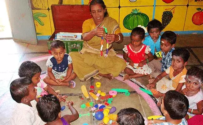 పదవతరగతి అర్హతతో అంగన్‌వాడీ ఉద్యోగాలు.. 5905 పోస్టుల భర్తీకి నోటిఫికేషన్