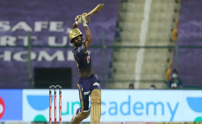 భారీ షాట్స్తో చెలరేగిన రాహుల్ త్రిపాఠి.. చతికిలపడ్డ చెన్నై భారీ షాట్స్తో చెలరేగిన రాహుల్ త్రిపాఠి.. చతికిలపడ్డ చెన్నై