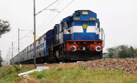 5 నిమిషాల ముందు రైలు టికెట్‌ రద్దు