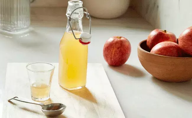 ఆపిల్ సైడర్ వెనిగర్తో ఎన్ని లాభాలో.. ఆపిల్ సైడర్ వెనిగర్తో ఎన్ని లాభాలో..
