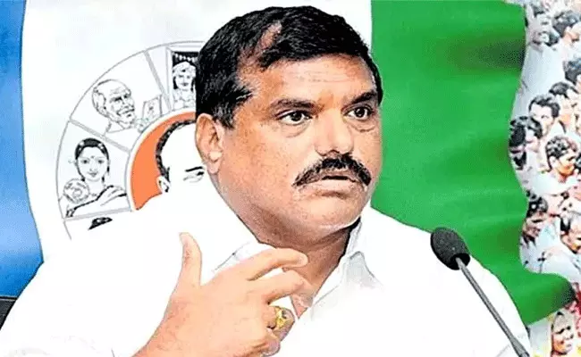 మంత్రి బొత్సకు వైసీపీ కార్యకర్తల నుంచి నిరసన సెగ మంత్రి బొత్సకు వైసీపీ కార్యకర్తల నుంచి నిరసన సెగ