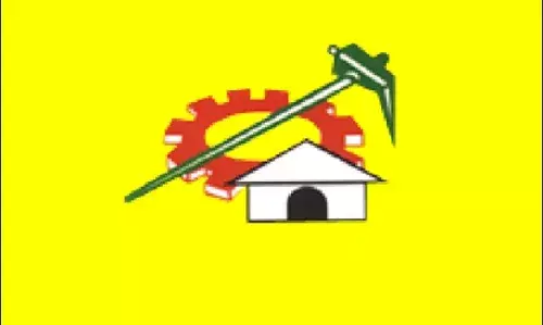 మతిస్థిమితం లేని మైనార్టీ మహిళపై వైసీపీ కార్యకర్త అత్యాచారం : టీడీపీ మతిస్థిమితం లేని మైనార్టీ మహిళపై వైసీపీ కార్యకర్త అత్యాచారం : టీడీపీ