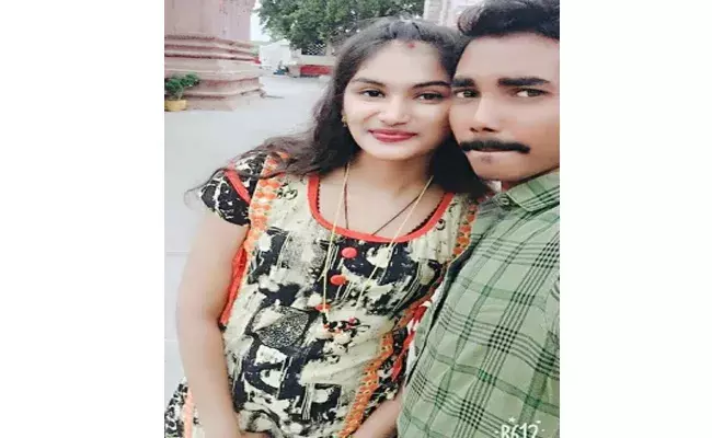 దివ్య హత్య కేసులో  కొత్త ట్విస్ట్‌..అతడు ఓ సైకో అంటూ దివ్య పోస్ట్‌!