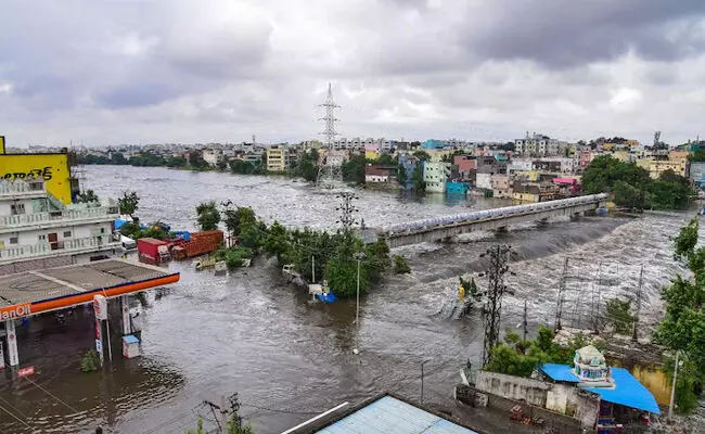 హైదరాబాద్ వాసులకు మరో బ్యాడ్ న్యూస్ హైదరాబాద్ వాసులకు మరో బ్యాడ్ న్యూస్