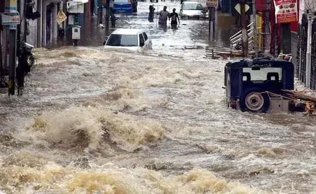 హైదరాబాద్ లో ఇవాళ రేపు కూడా భారీ వర్షాలు : ఐఎండీ