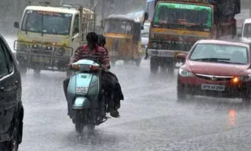 ఏపీలో రెండు రోజులపాటు భారీ నుంచి అతి భారీ వర్షాలు ఏపీలో రెండు రోజులపాటు భారీ నుంచి అతి భారీ వర్షాలు