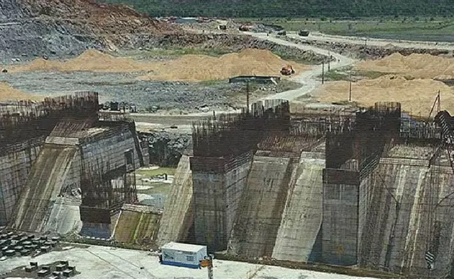 పోలవరం ప్రాజెక్టు అంచనా వ్యయంలో మరింత కోతకు కేంద్రం నిర్ణయం? పోలవరం ప్రాజెక్టు అంచనా వ్యయంలో మరింత కోతకు కేంద్రం నిర్ణయం?