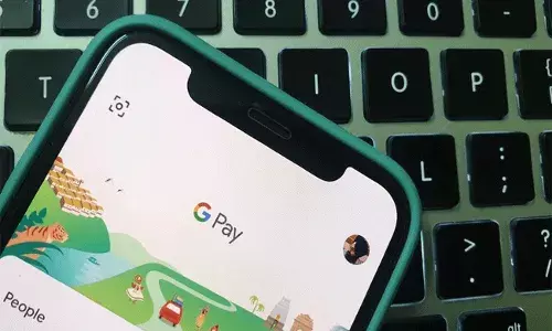 వినియోగదారులకు యాపిల్ షాక్.. వినియోగదారులకు యాపిల్ షాక్..