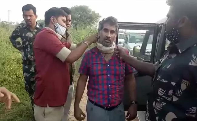 పదినిమిషాలు గడిస్తే నన్ను చంపేసేవారు : డాక్టర్ హుస్సేన్ పదినిమిషాలు గడిస్తే నన్ను చంపేసేవారు : డాక్టర్ హుస్సేన్