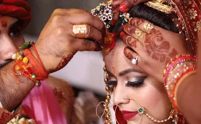 మోగాలి భాజాలు.. మూడు నెలలే మంచి ముహూర్తాలు మోగాలి భాజాలు.. మూడు నెలలే మంచి ముహూర్తాలు